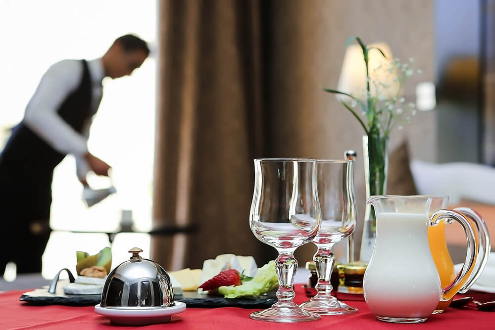 presentation of room service food and beverage